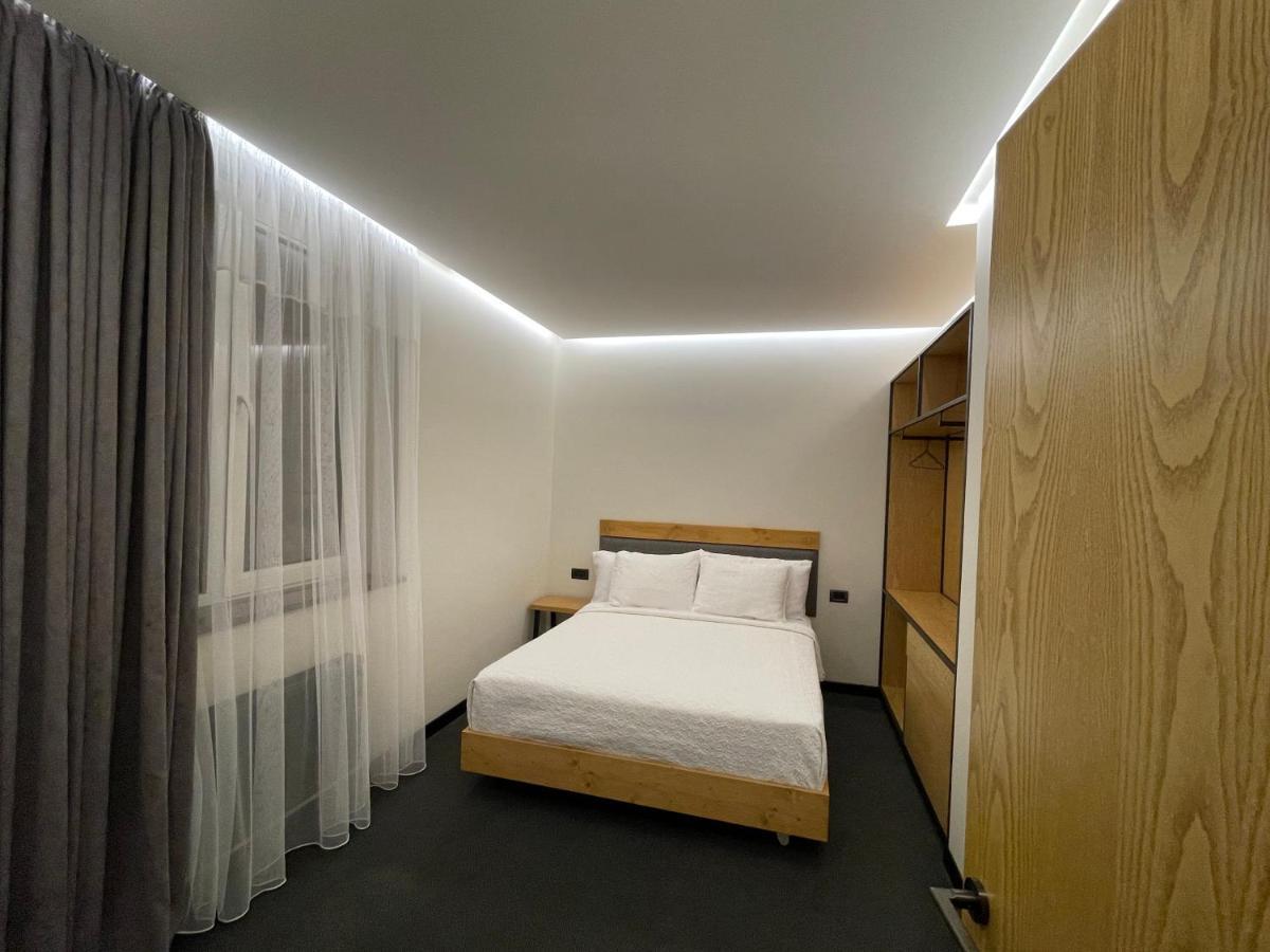 Mist Boutique Hotel Єреван Екстер'єр фото